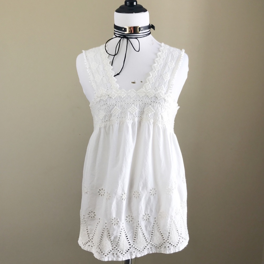 AE White Eyelet Embellished Boho Sleeveless Tank